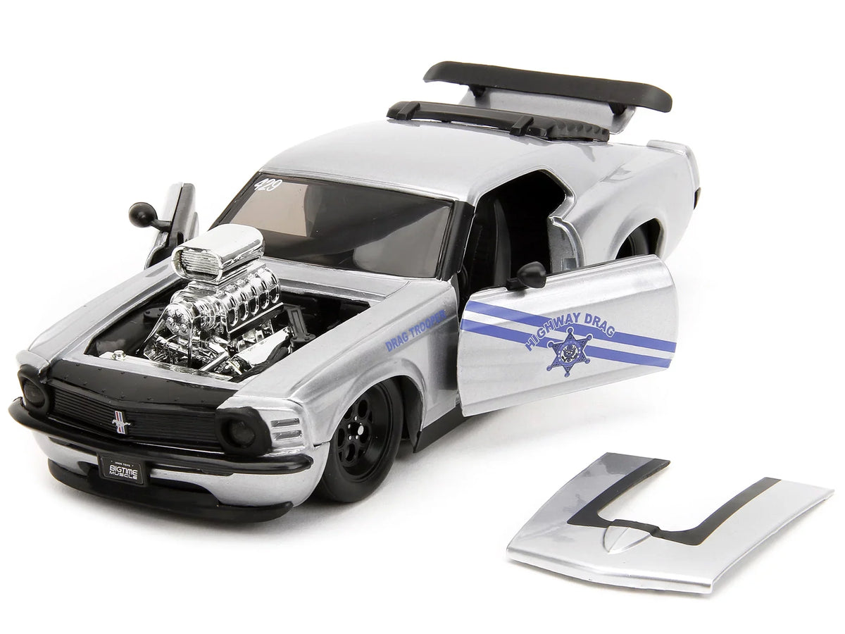 Car Drag by Boss Mustang Muscle Model Metallic Trooper Highway Diecast 429 1970 Silver Series 1/24 Drag Jada Ford Bigtime -