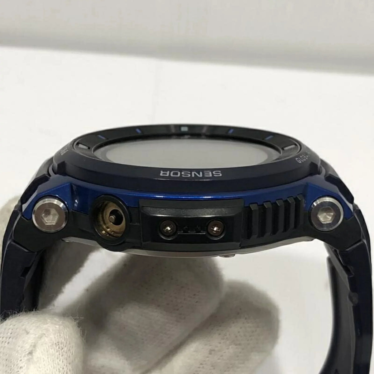 Casio smart box WSD-F30 with Trek Pre-Owned watch (Fair) PROTREK Pro CASIO