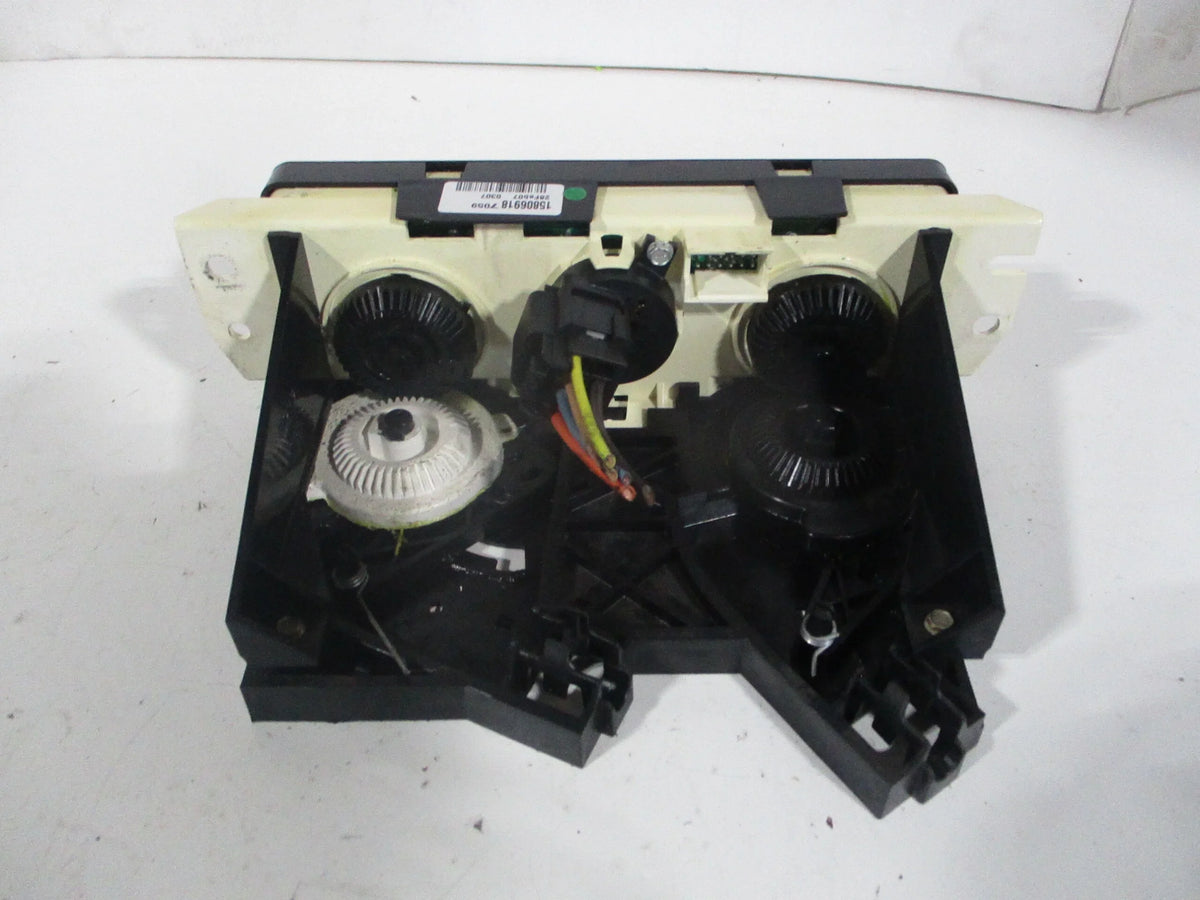 AC Pre-Owned 06-07 Heater Ion Controle Saturn LKQ Temperature (Good) OEM
