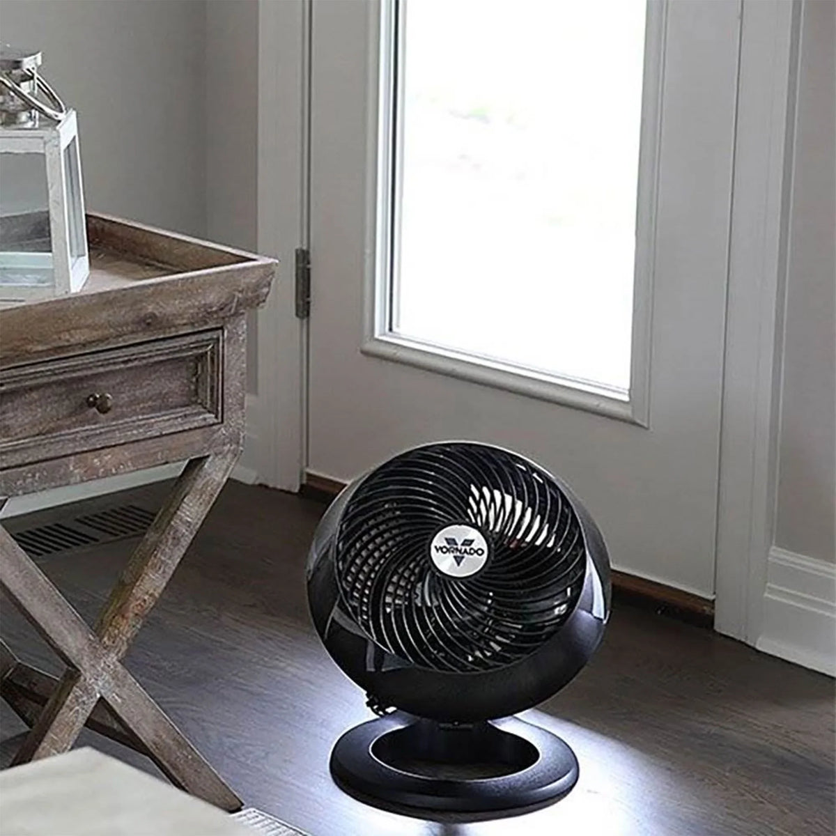 Large Speed 4 Fan, Whole Floor Circulator Room Air Vortex Black Vornado 660