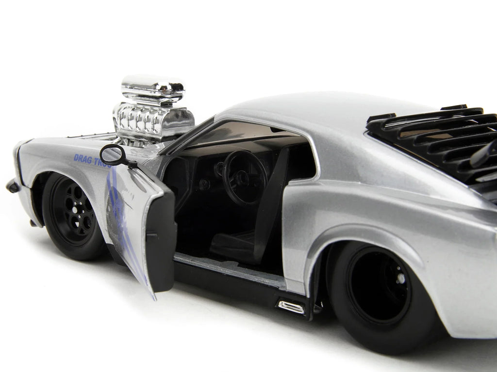 Car Drag by Boss Mustang Muscle Model Metallic Trooper Highway Diecast 429 1970 Silver Series 1/24 Drag Jada Ford Bigtime -