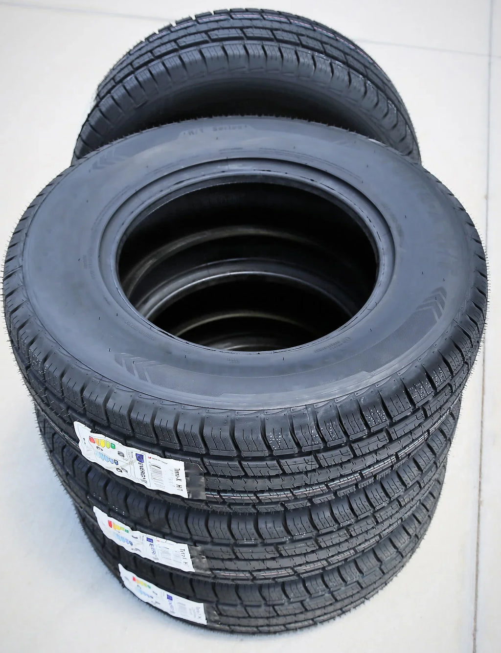 2014-18 Chevrolet SLE 1500 GMC 115T 4 Waterfall Tires of (FOUR) Fits: Set Silverado H/T 2010-21 265/70R17 Sierra Terra-X WT, 1500