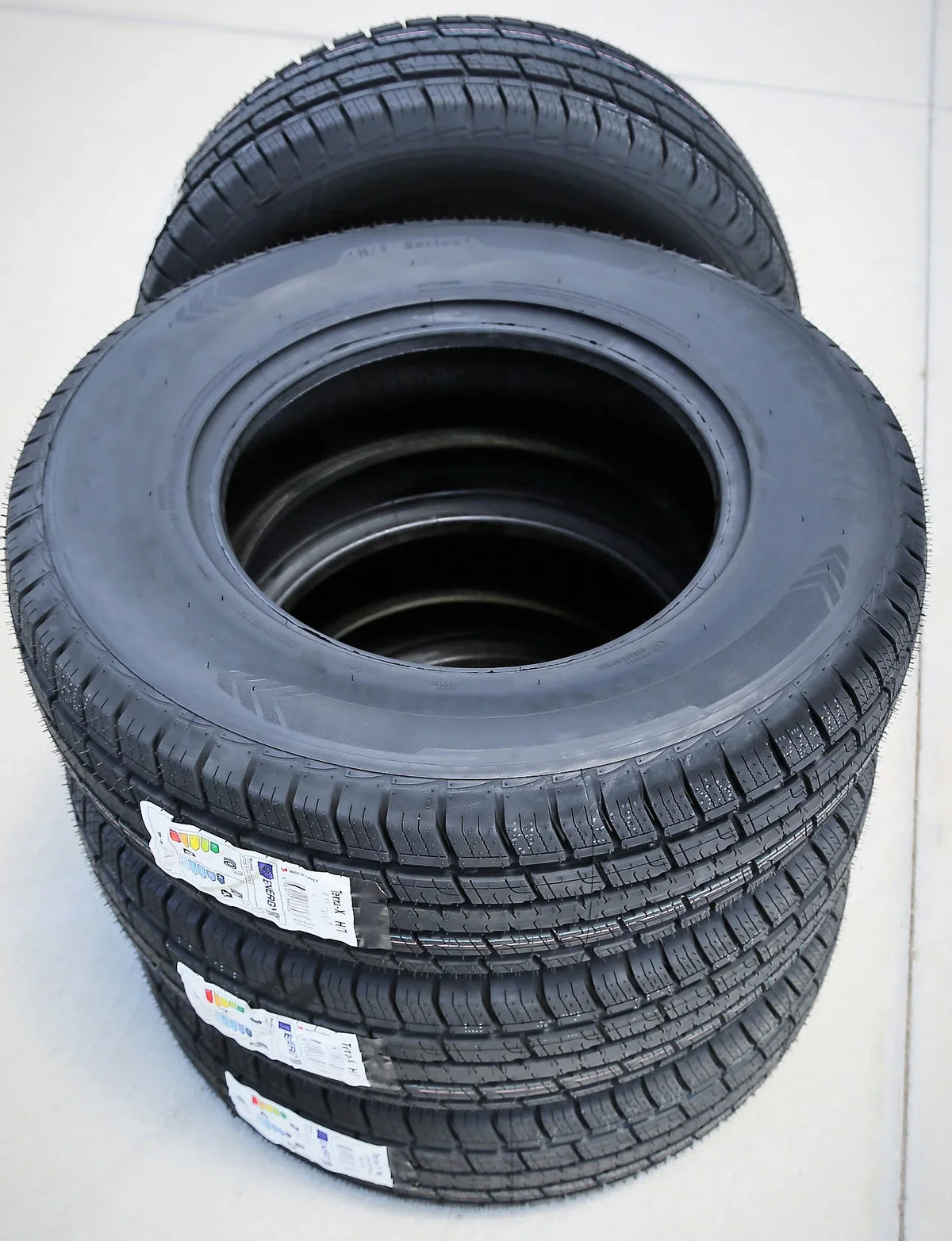 2014-18 Chevrolet SLE 1500 GMC 115T 4 Waterfall Tires of (FOUR) Fits: Set Silverado H/T 2010-21 265/70R17 Sierra Terra-X WT, 1500