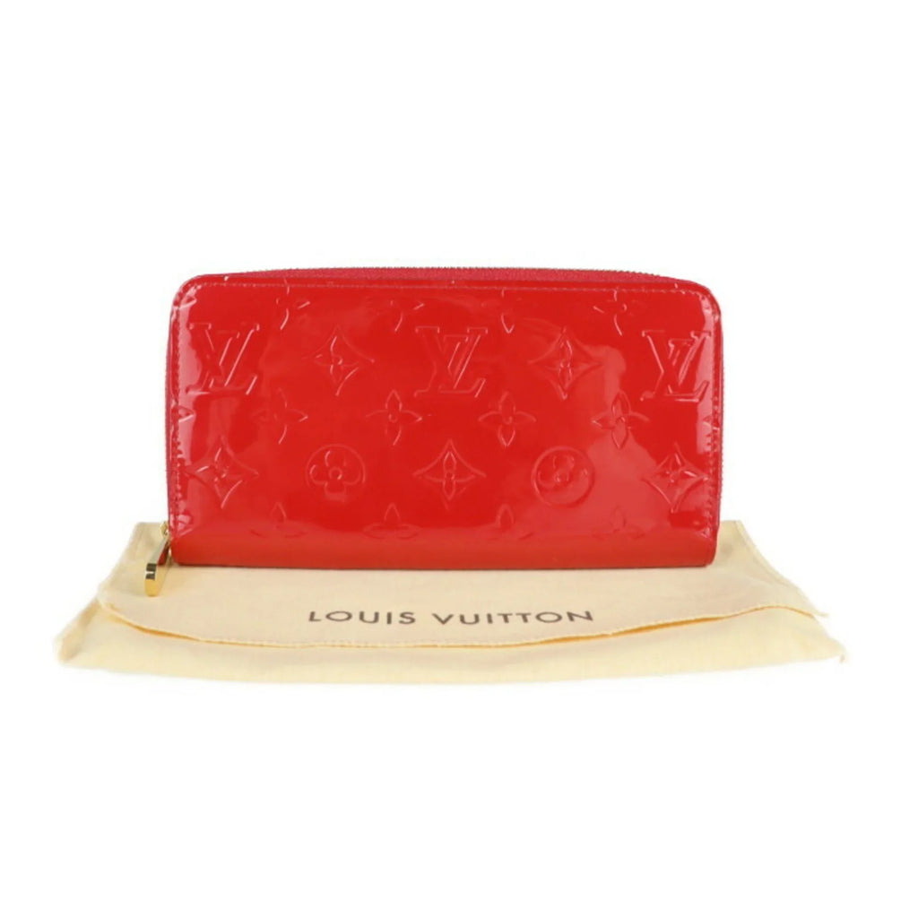 Pre-Owned Louis Vuitton Series Zipper M90417 (Good) Wallet VUITTON LOUIS Round Zippy Vernis Long
