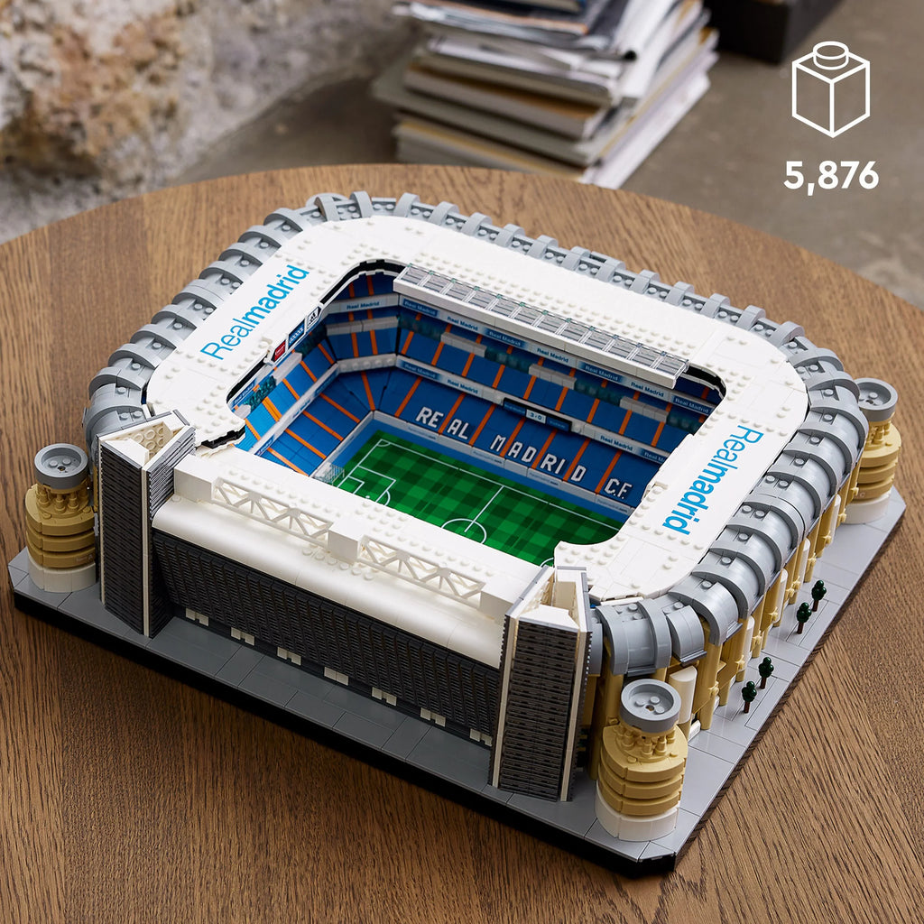 10299 - Kit and Building Building Bernabéu and Field Collectible Idea Piece, Office LEGO Madrid Santiago Real for Gift Sports Fans Set Model Great Adults, Decor Stadium Icons Soccer for Home